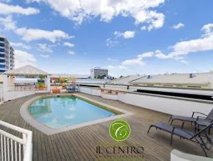 Il Centro Apartment Hotel Cairns 4*,